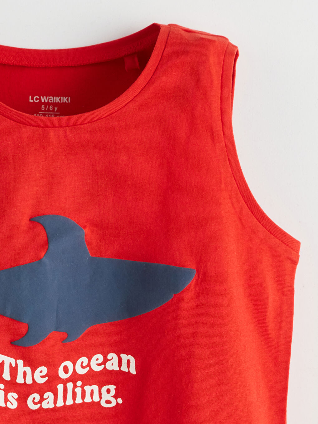 LCW Kids Tanktop für Jungen mit Rundhalsausschnitt und Print-Applikation -S5GV08Z1-JSV
