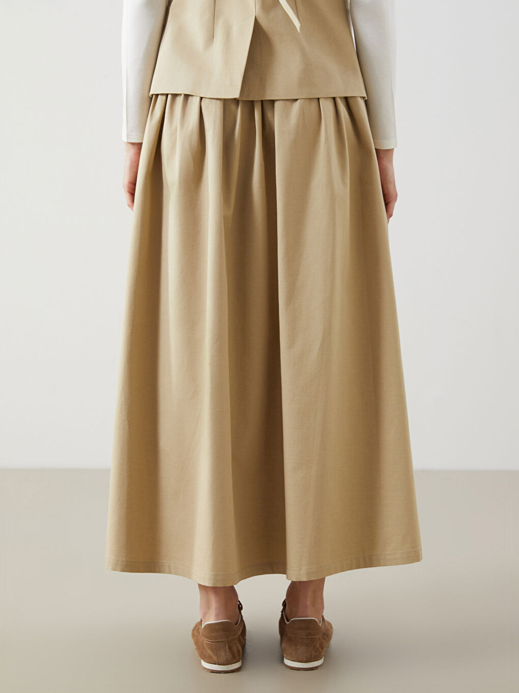 Bej Beli Fermuarlı Poplin Kadın Kloş Etek-6