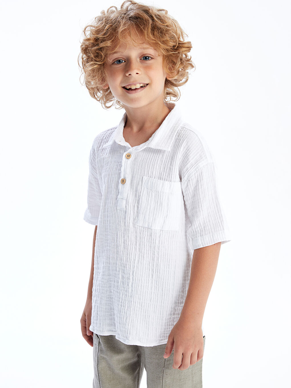 LCW Kids Short Sleeve Boys' Shirt with Pocket -S5GV50Z1-Q6K