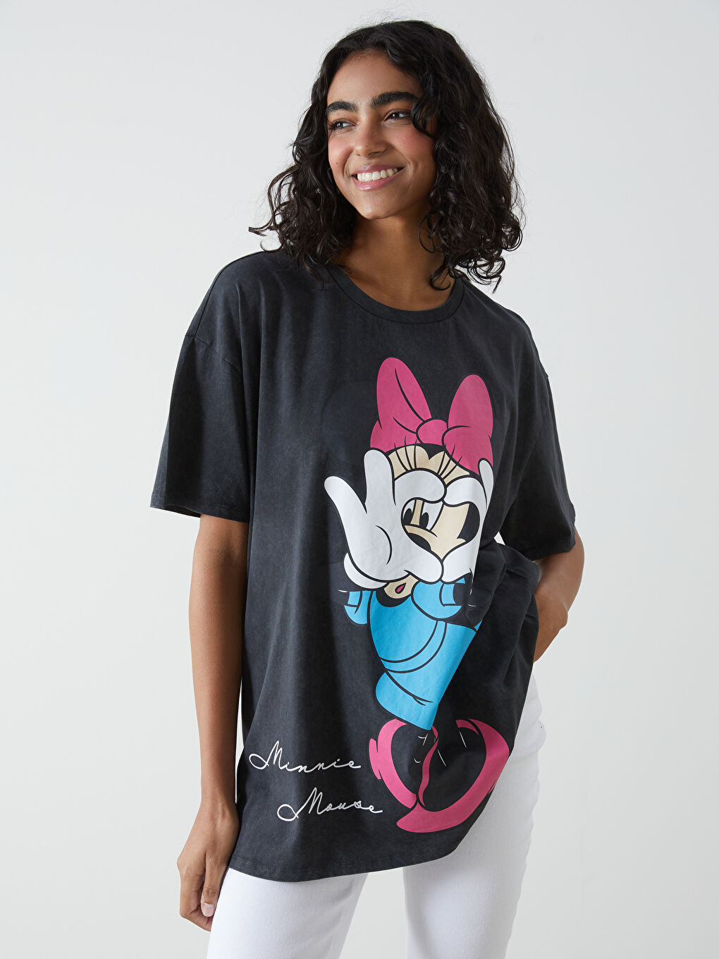 Antrasit Minnie Mouse Baskılı Kadın Tişört