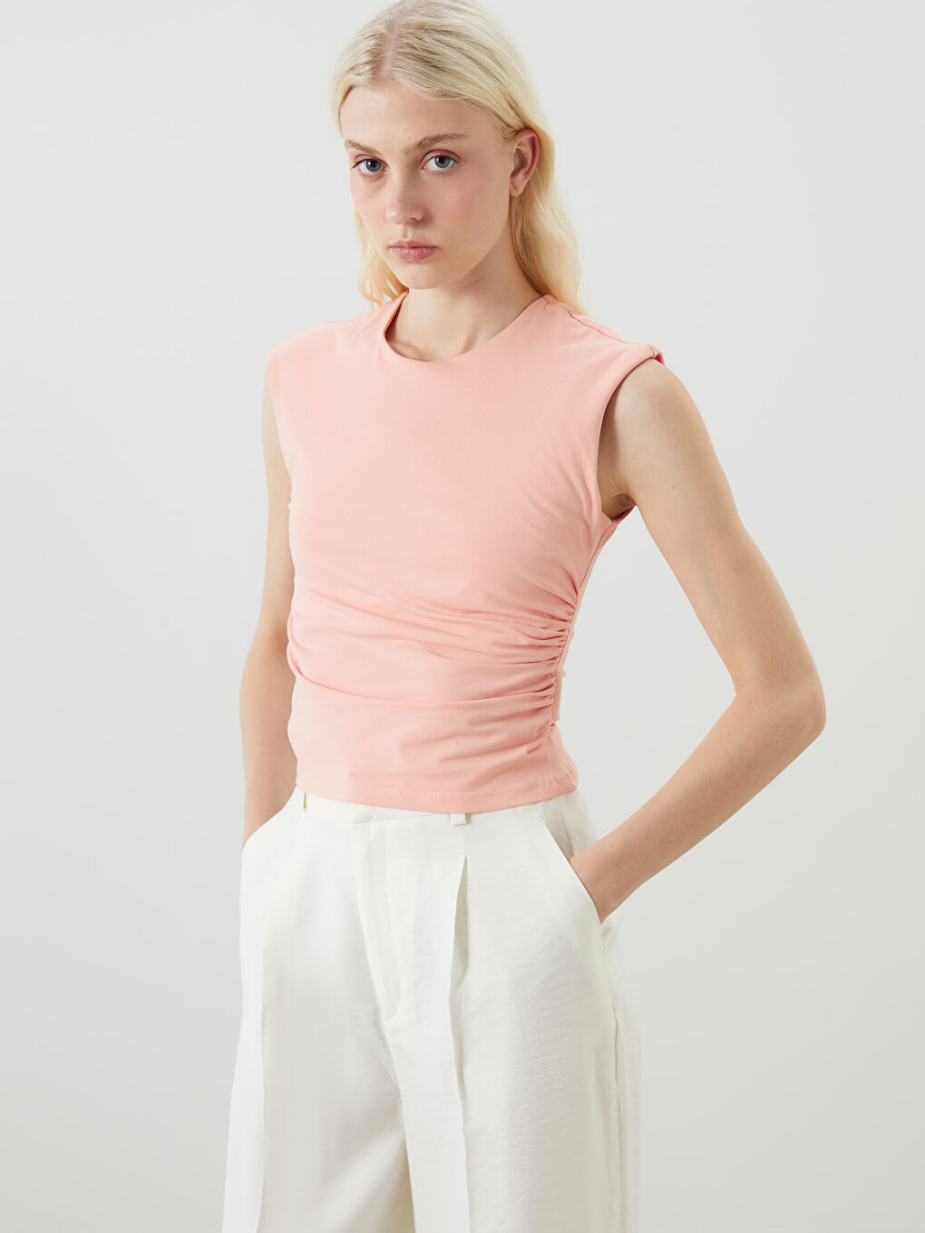 Crew Neck Gathered Blouse -S5GY26Z8-G6K