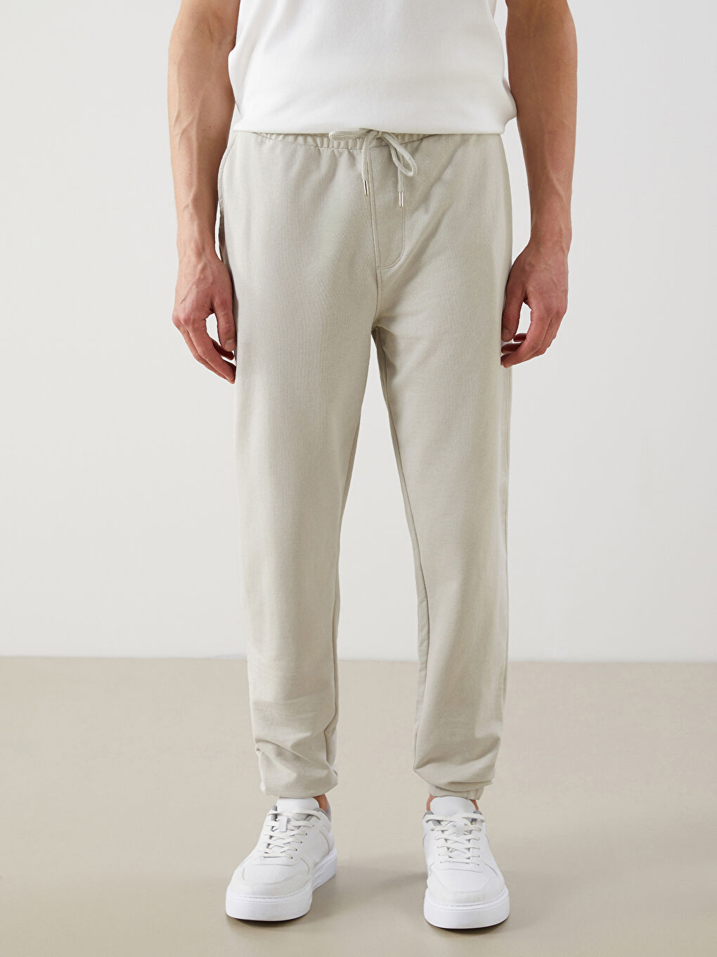 Standard Fit Men's Jogger Sweatpants -S5GY27Z8-G7L