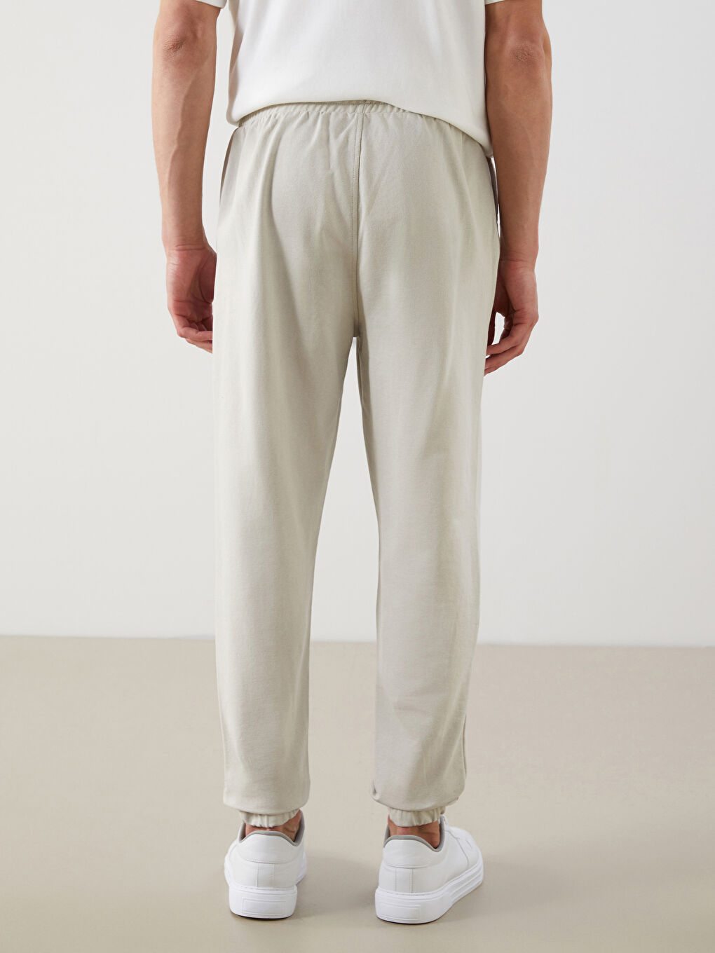 Standard Fit Men's Jogger Sweatpants -S5GY27Z8-G7L