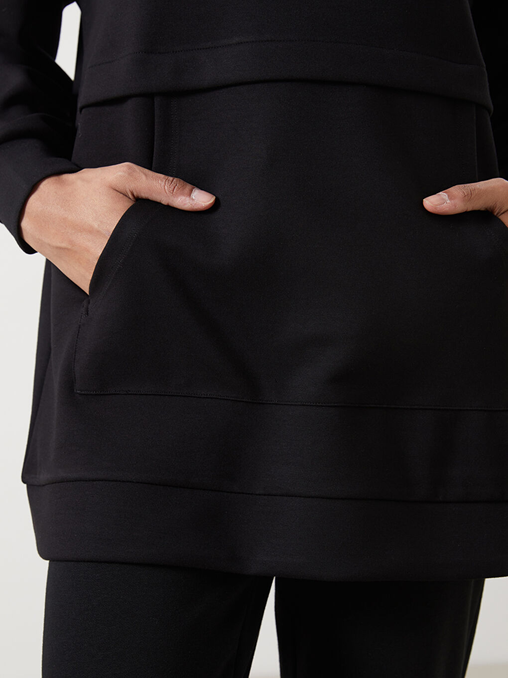 Siyah Bisiklet Yaka Oversize Kadın Sweatshirt Tunik-2