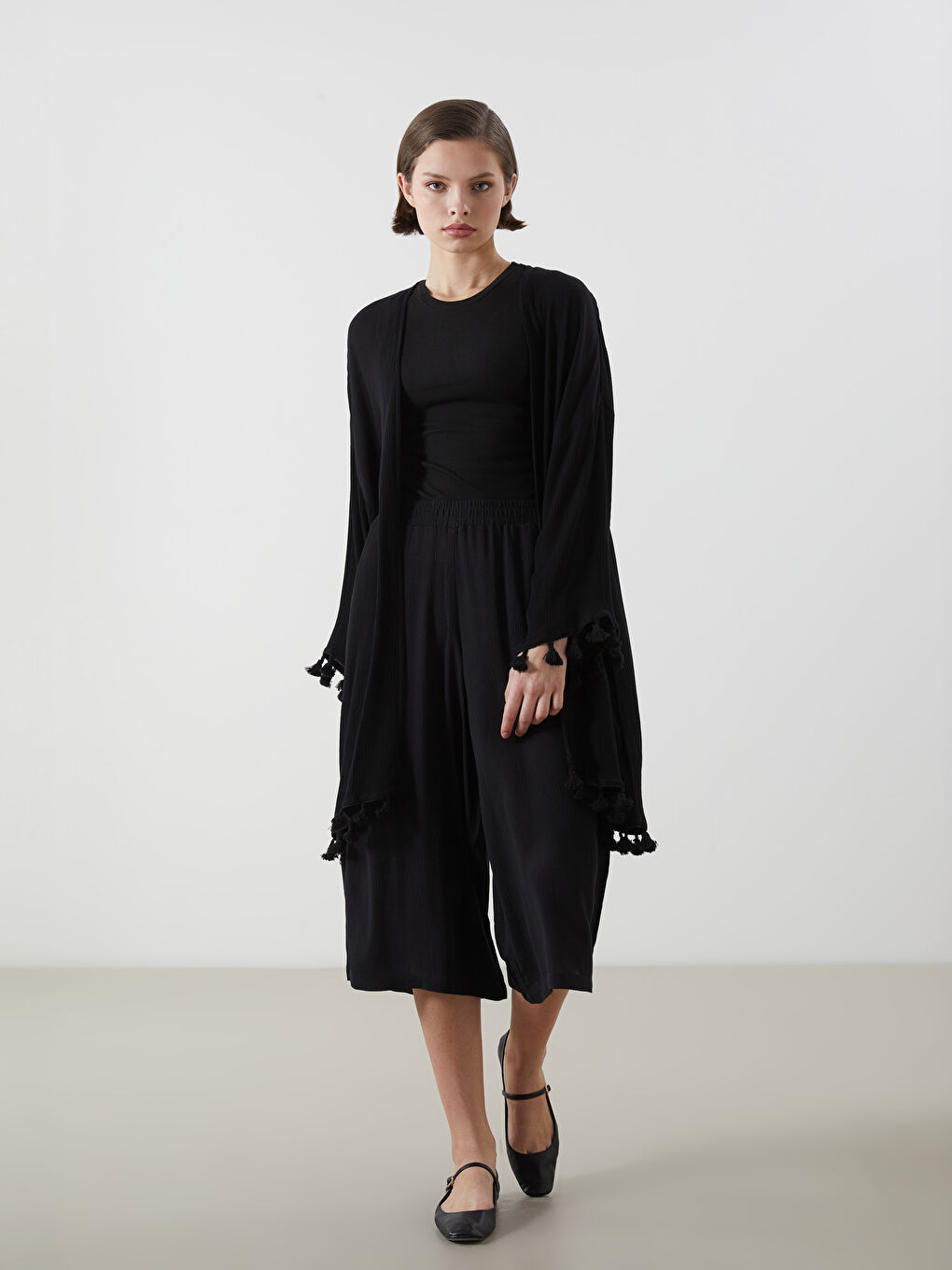 LCWAIKIKI Classic Kimono für Damen mit Schalkragen und Struktur in Oversize-Passform -S5GY62Z8-CVL