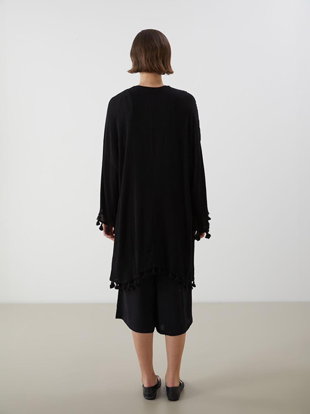LCWAIKIKI Classic Kimono für Damen mit Schalkragen und Struktur in Oversize-Passform -S5GY62Z8-CVL