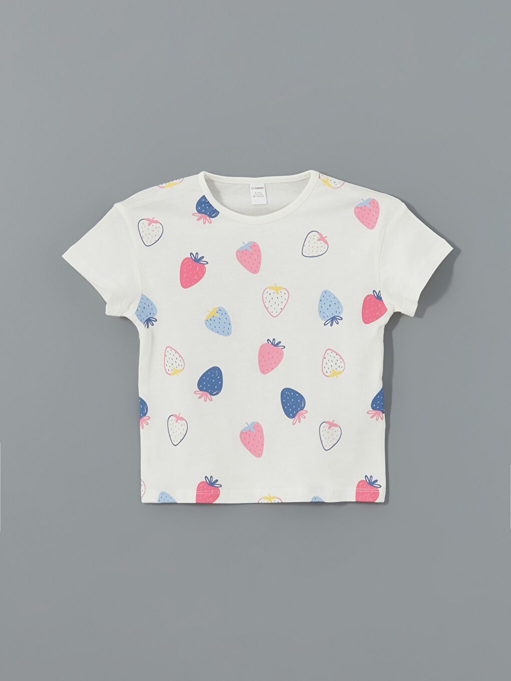 Ekru Bisiklet Yaka Çilek Baskılı Kız Çocuk Tişört