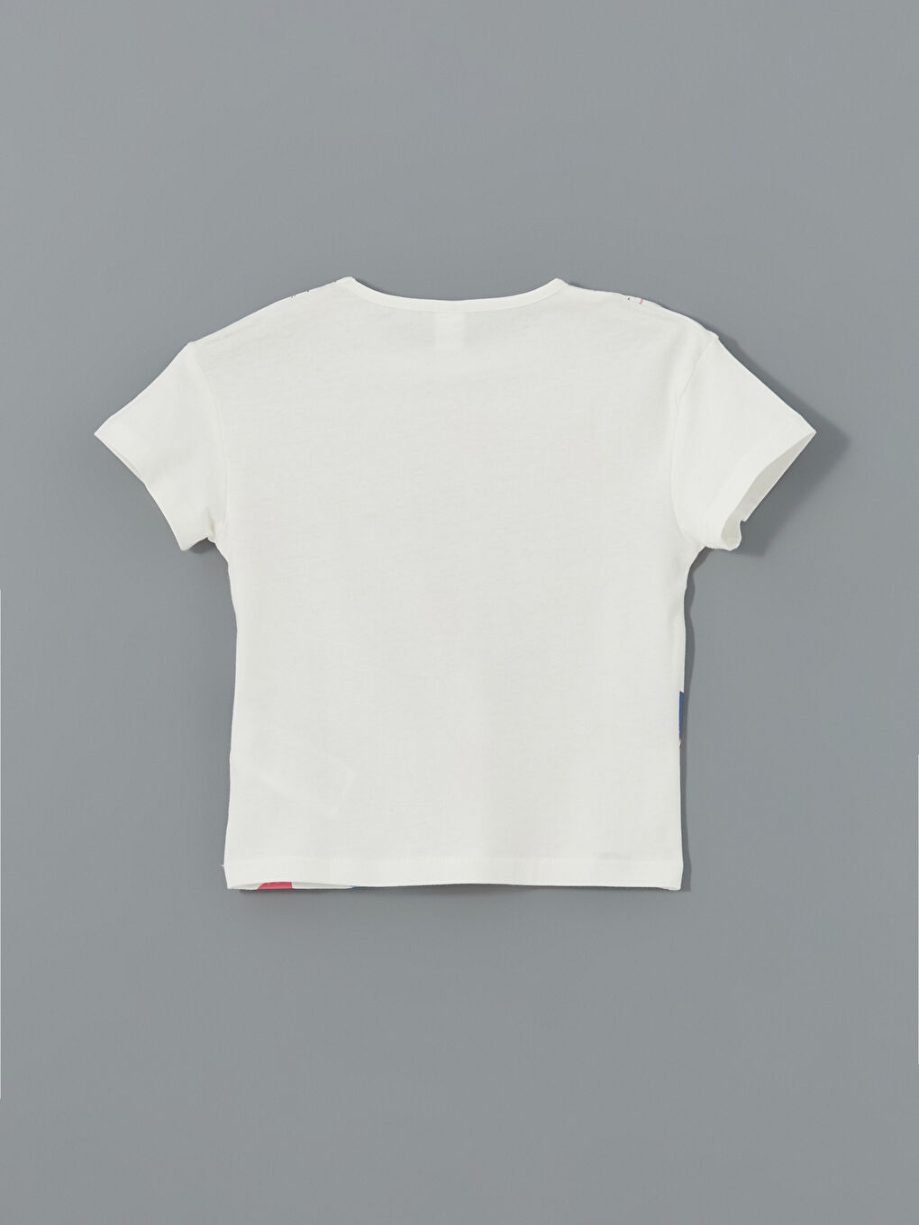 Ekru Bisiklet Yaka Çilek Baskılı Kız Çocuk Tişört-2