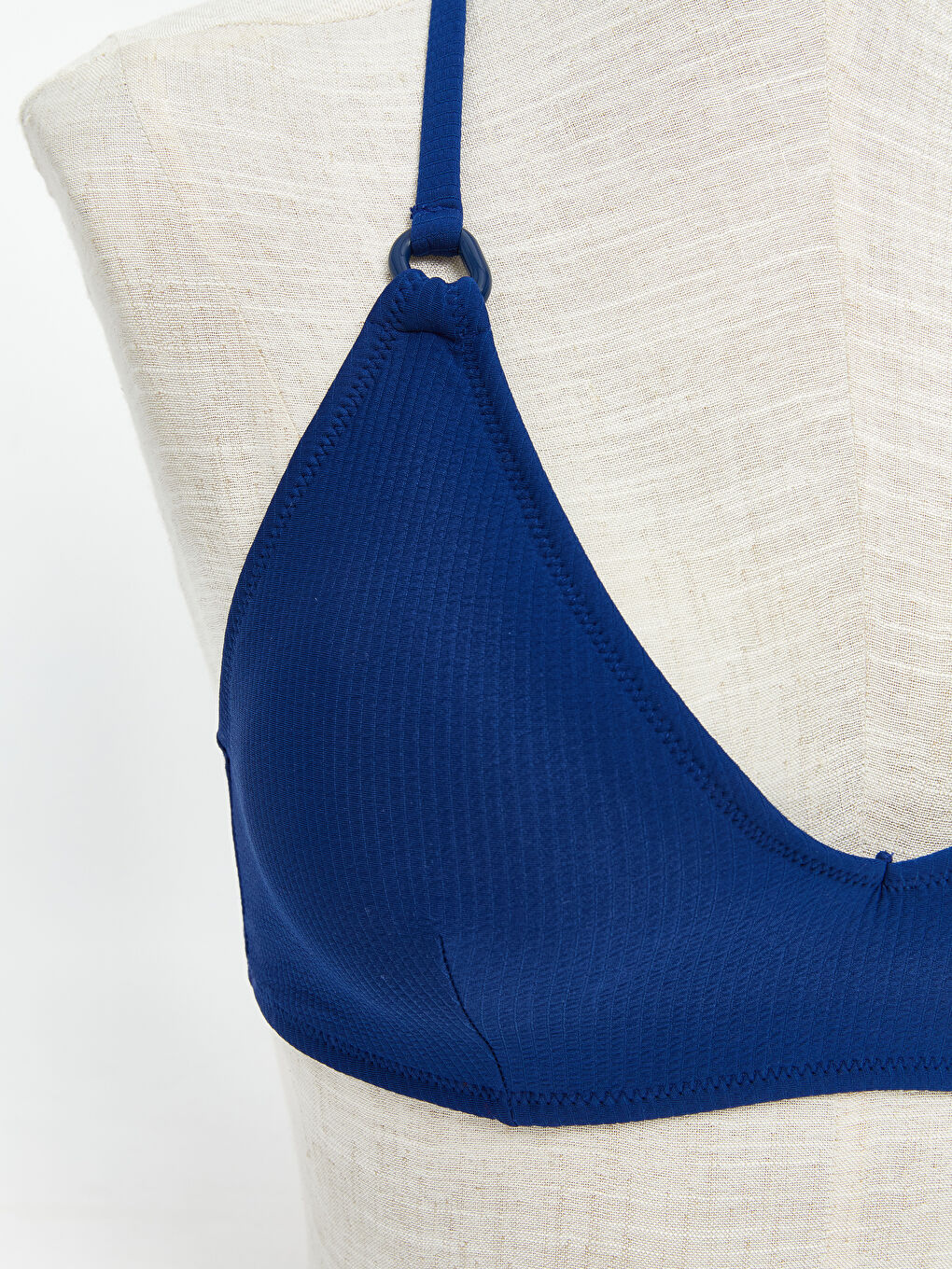 Plain Halter Neck Detail Women's Bikini Top -S5H205Z8-HKF