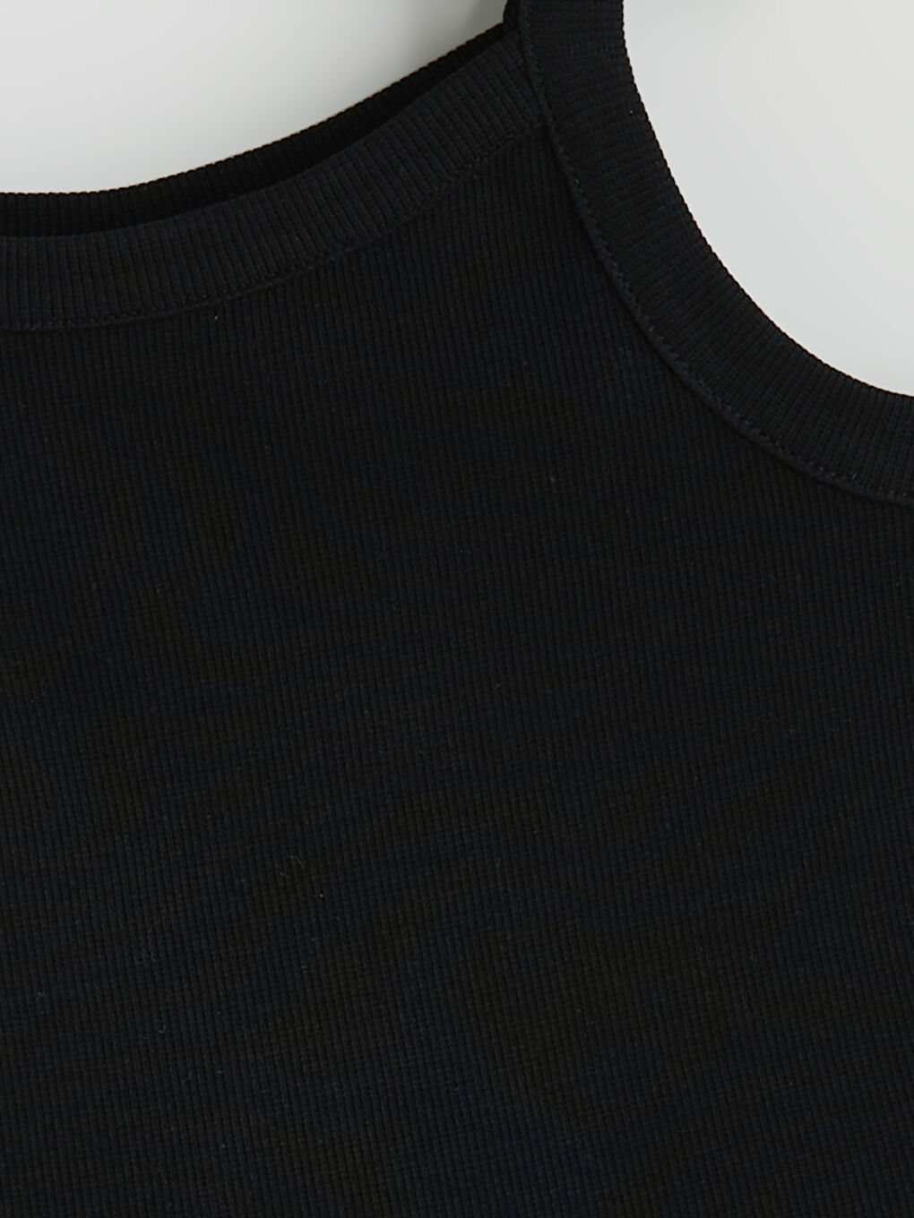 Siyah Askılı Kare Yaka Fitilli Kız Çocuk Atlet-2