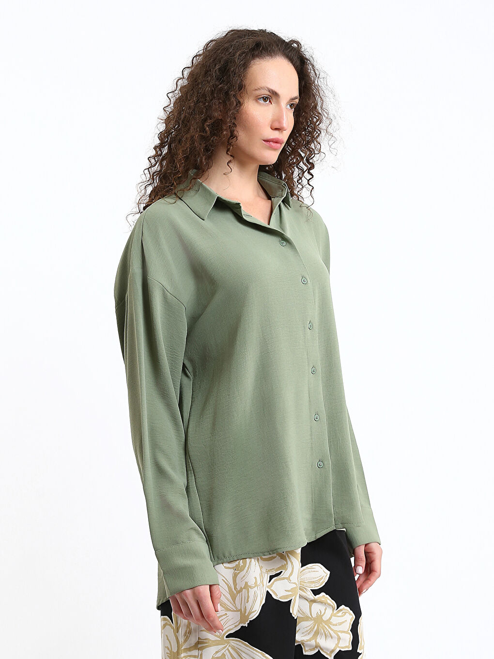 Button-Down Straight Long Sleeve Women's Shirt-3