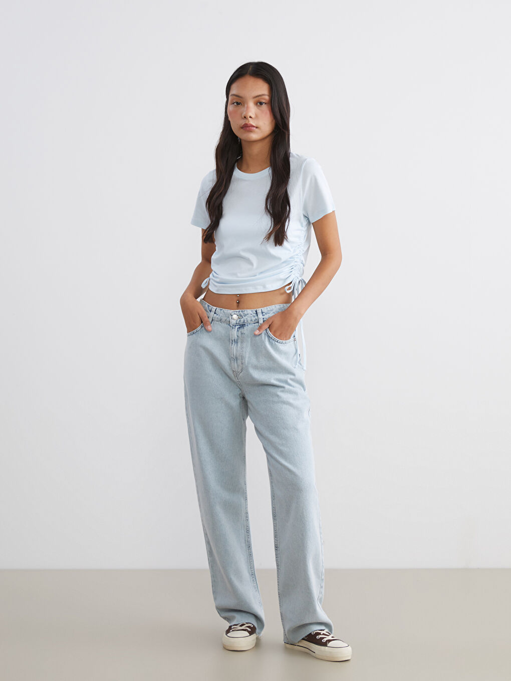 Женские широкие джинсы-1