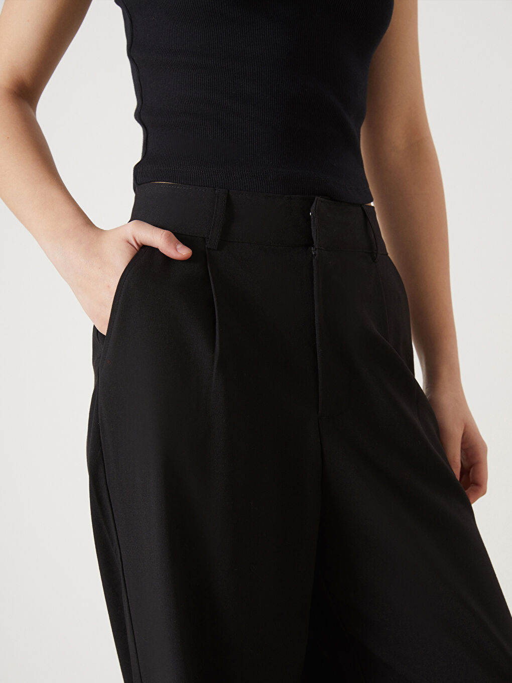 Siyah Loose Fit Geniş Paça Kadın Pantolon-2