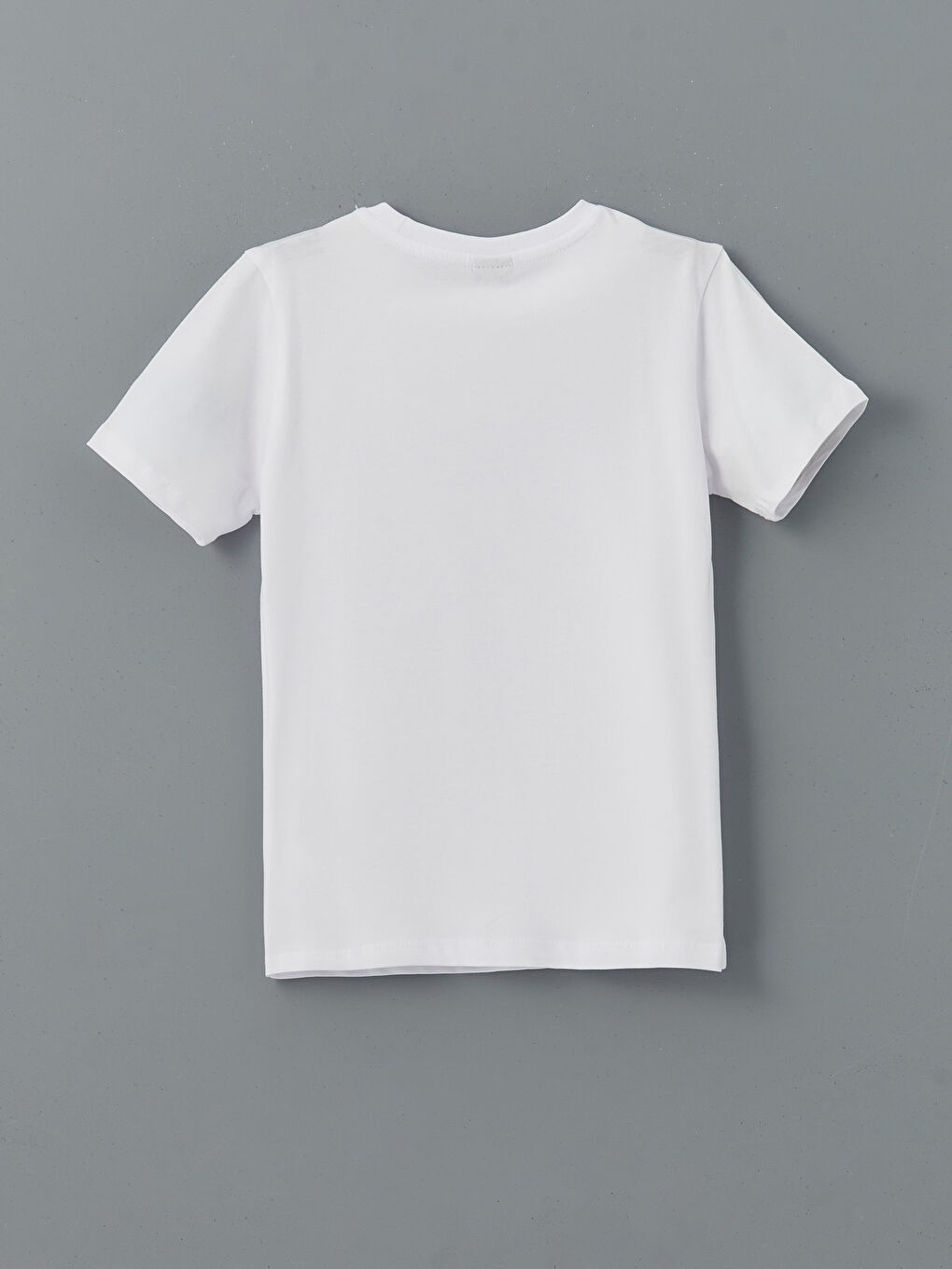 Beyaz Bisiklet Yaka Erkek Çocuk Tişört-1