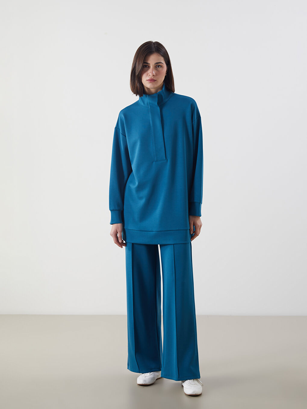 پانتۆڵی ئارەقە نه‌وتی ئافرەت -S5H625Z8-HQX
