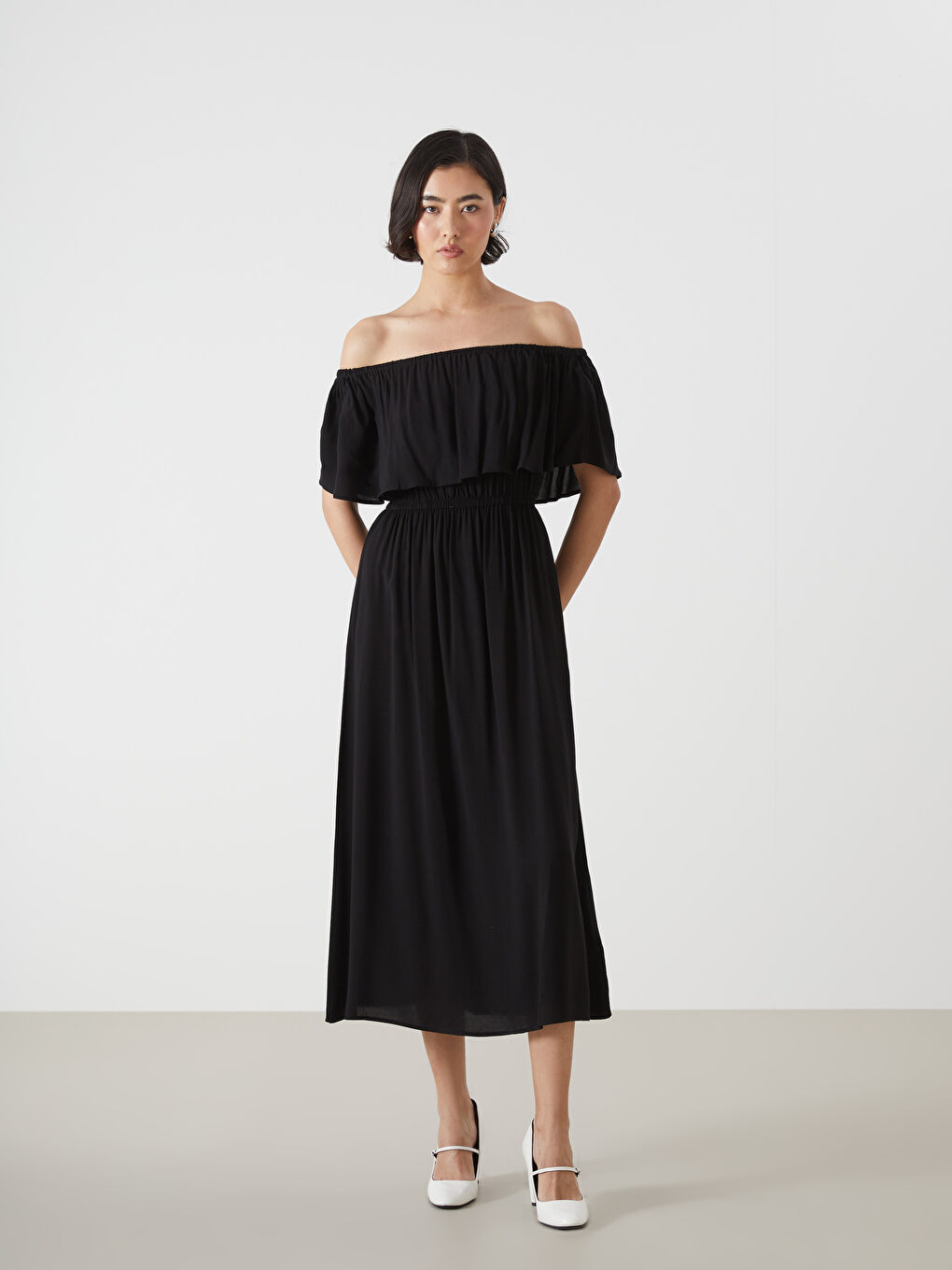 Plain Pleated Women's Midi Dress