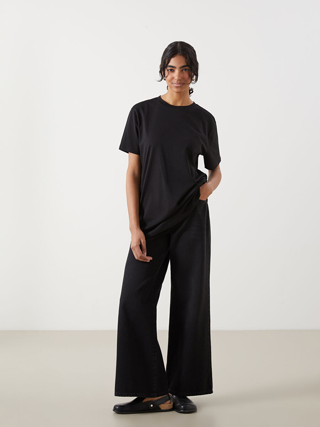 Siyah Bisiklet Yaka Kadın Tunik-3