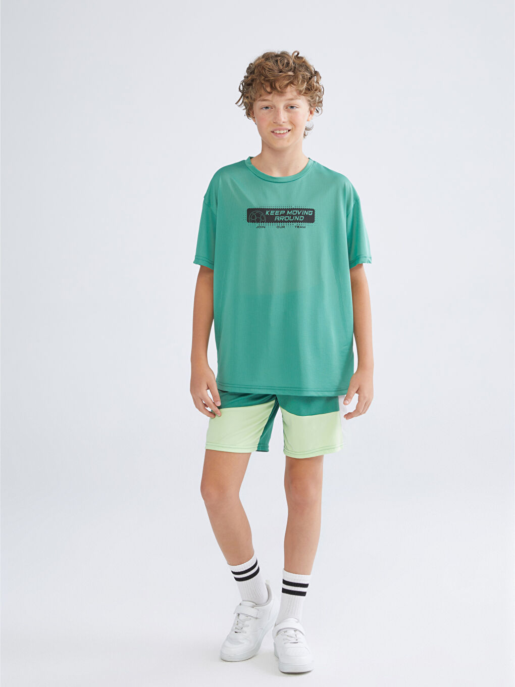 LCW Kids Crew Neck Boys' T-Shirt -S5H672Z4-GXK