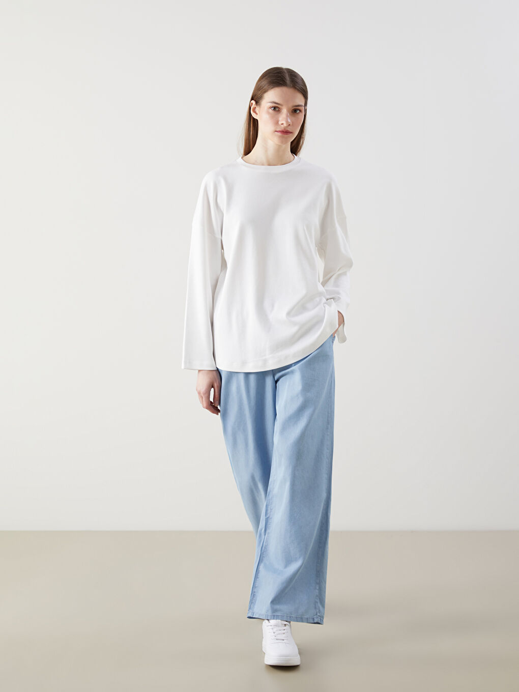 LCW Modest Indigo Beli Lastikli Wideleg Kadın Jean Pantolon