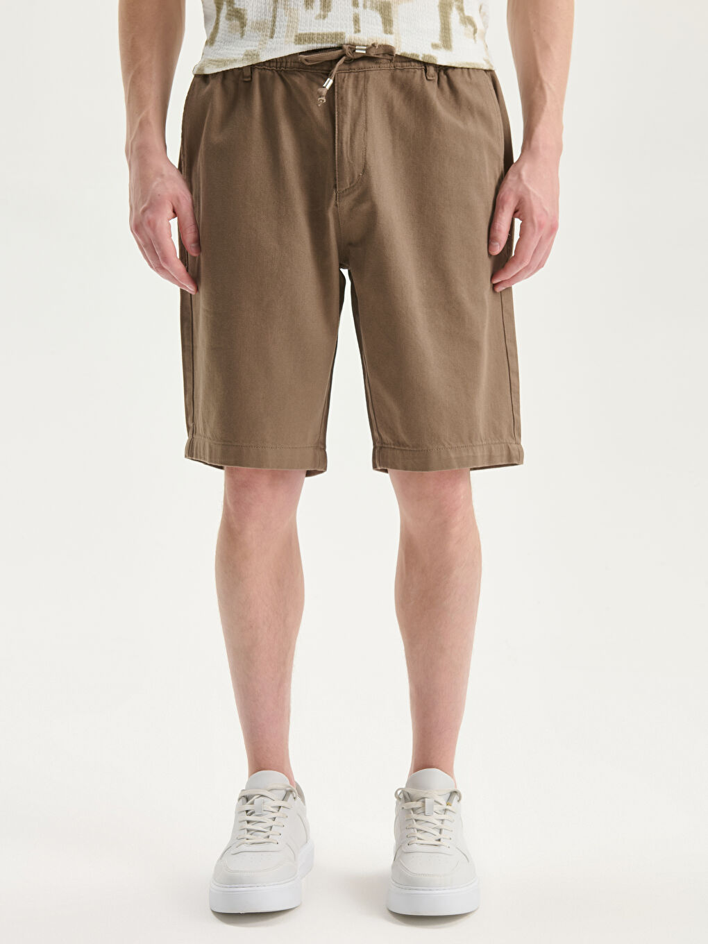 LCW Vision Standard Fit Men's Shorts with Waist Tie Detail -S5H794Z8-DU7