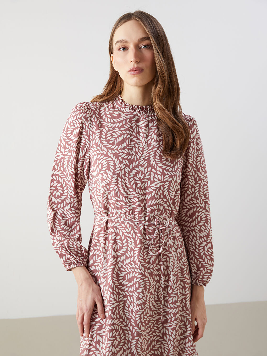 LCWAIKIKI Classic Funnel Neck Patterned Women's Dress -S5H923Z8-LT8