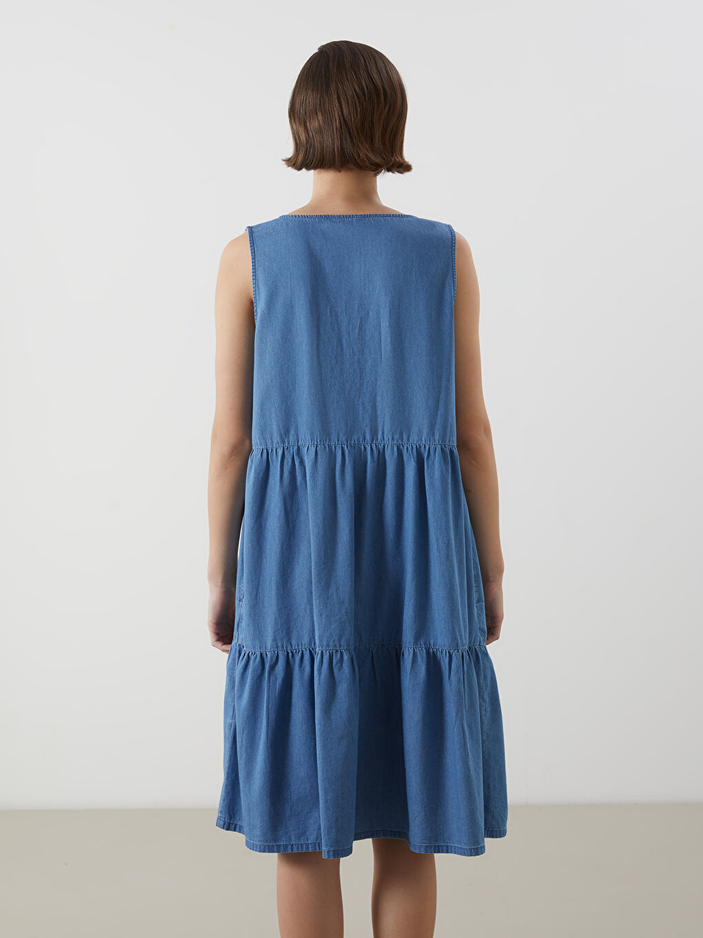 V-Neck Tiered Denim Dress -S5H955Z8-H45