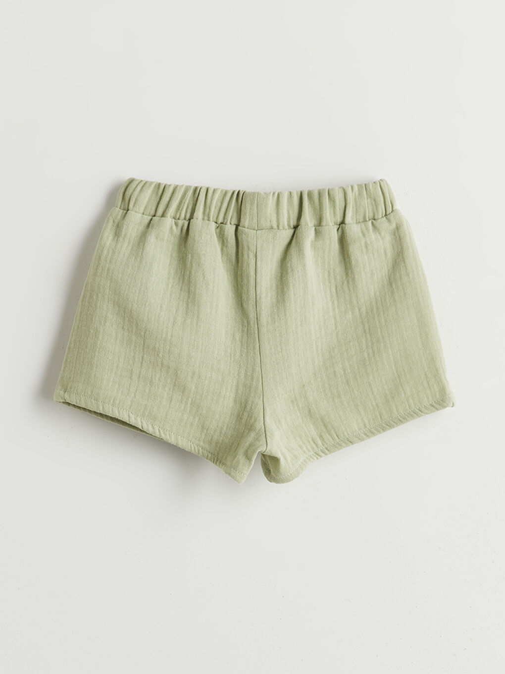 Yeşil Beli Lastikli Kız Bebek Müslin Şort-1