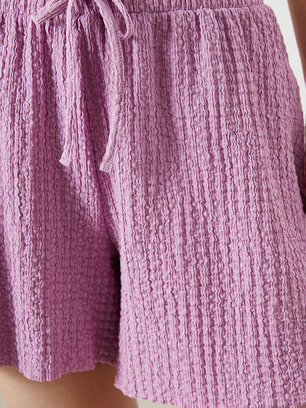 شورت للسيدات بخصر مرن ومزخرف-2