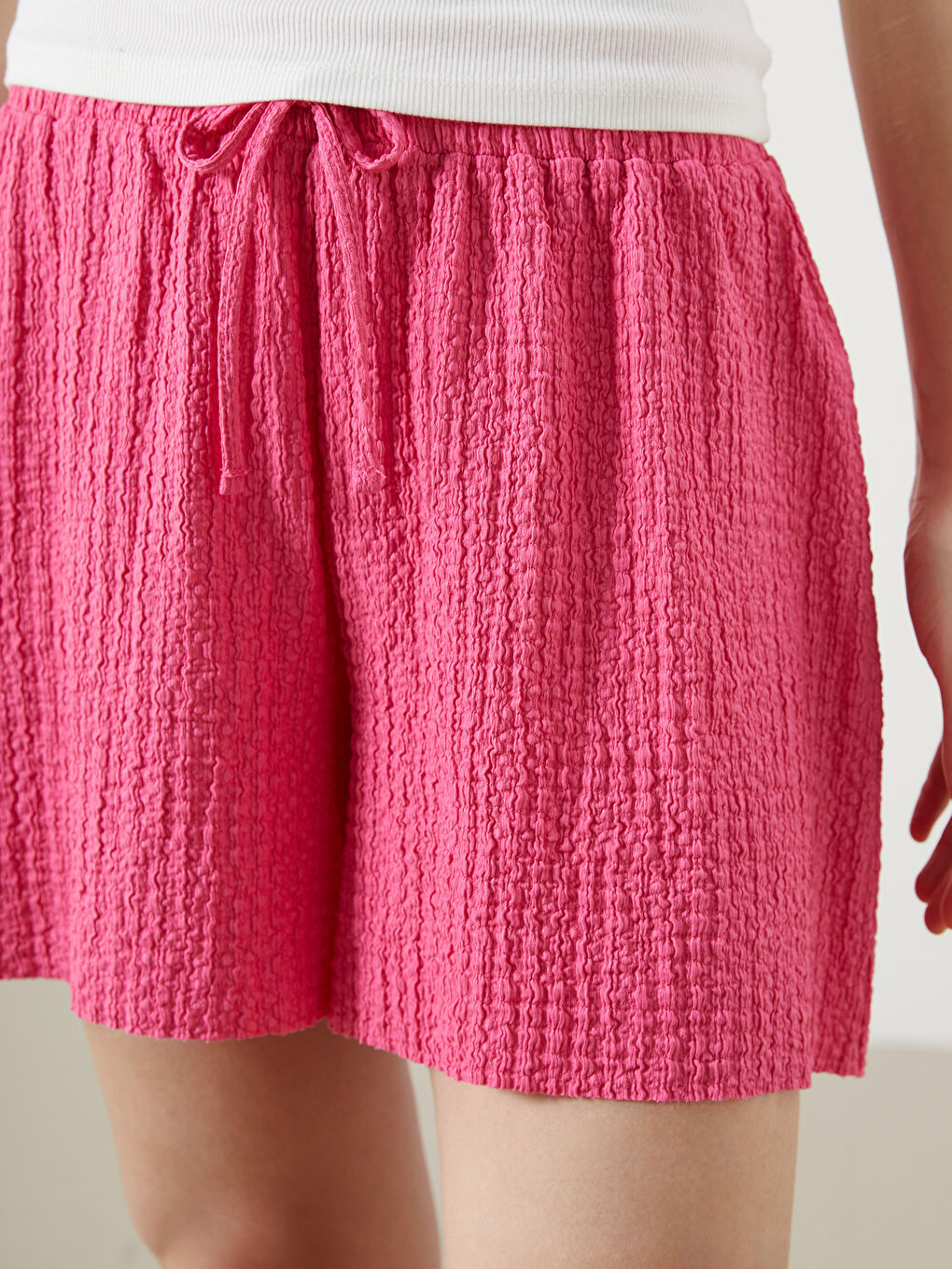 شورت للسيدات بخصر مرن ومزخرف-2