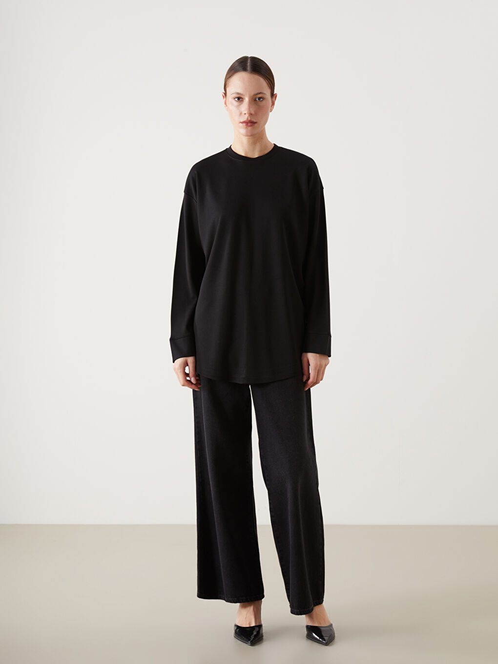 Siyah Bisiklet Yaka Oversize Kadın Sweatshirt Tunik-3