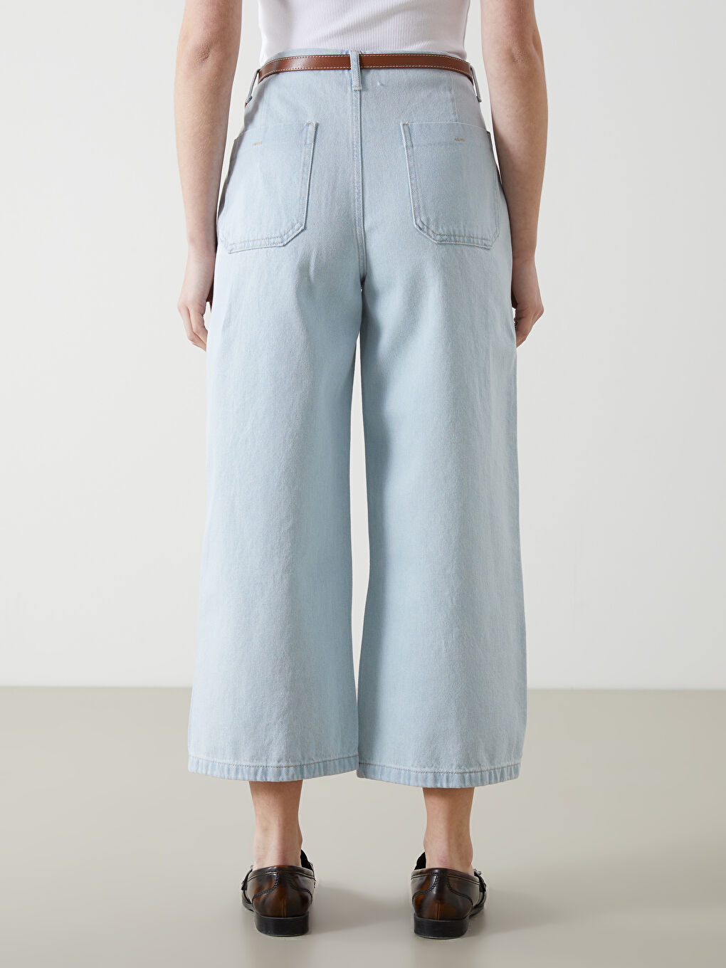 Mavi Beli Kemerli Wideleg Kadın Jean Pantolon-3