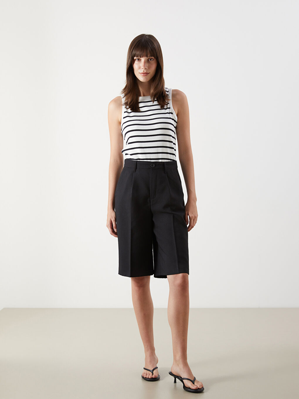 LCW Comfort Ženska Top Majica Na Pruge Sa Okruglim Izrezom -S5HC94Z8-LEG