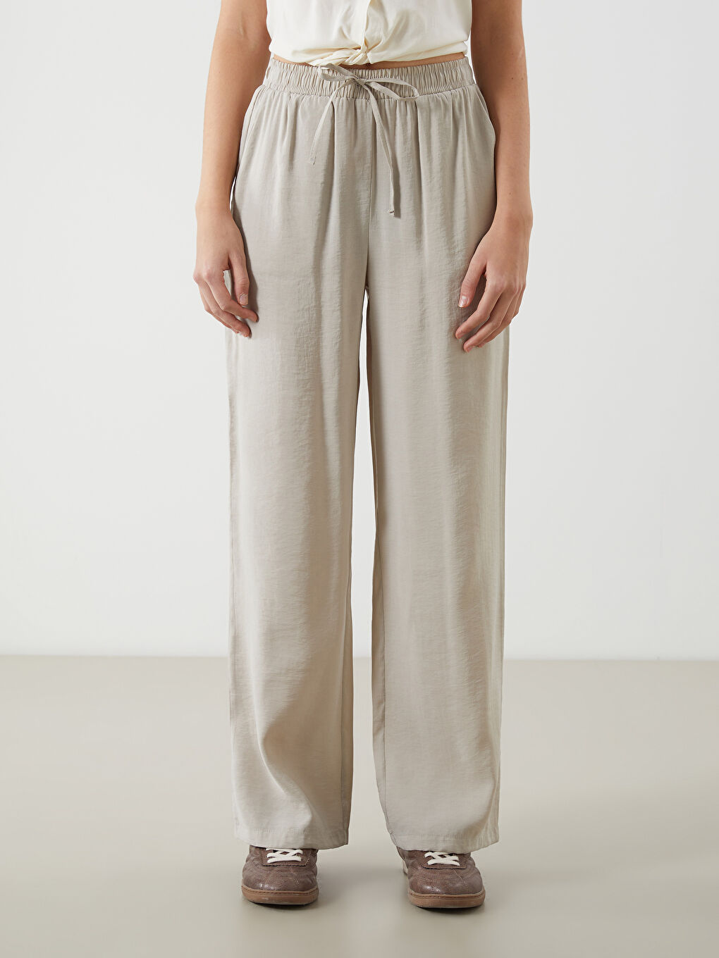 Bej Beli Lastikli Modal Karışımlı Kadın Pantolon-1