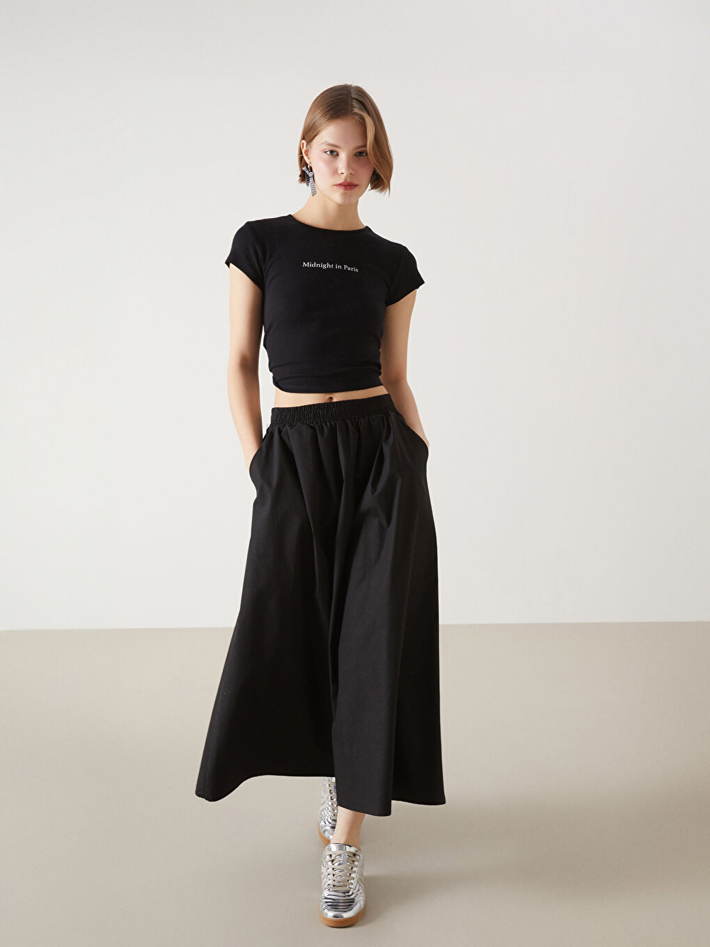 Siyah Beli Lastikli Kadın Etek-1