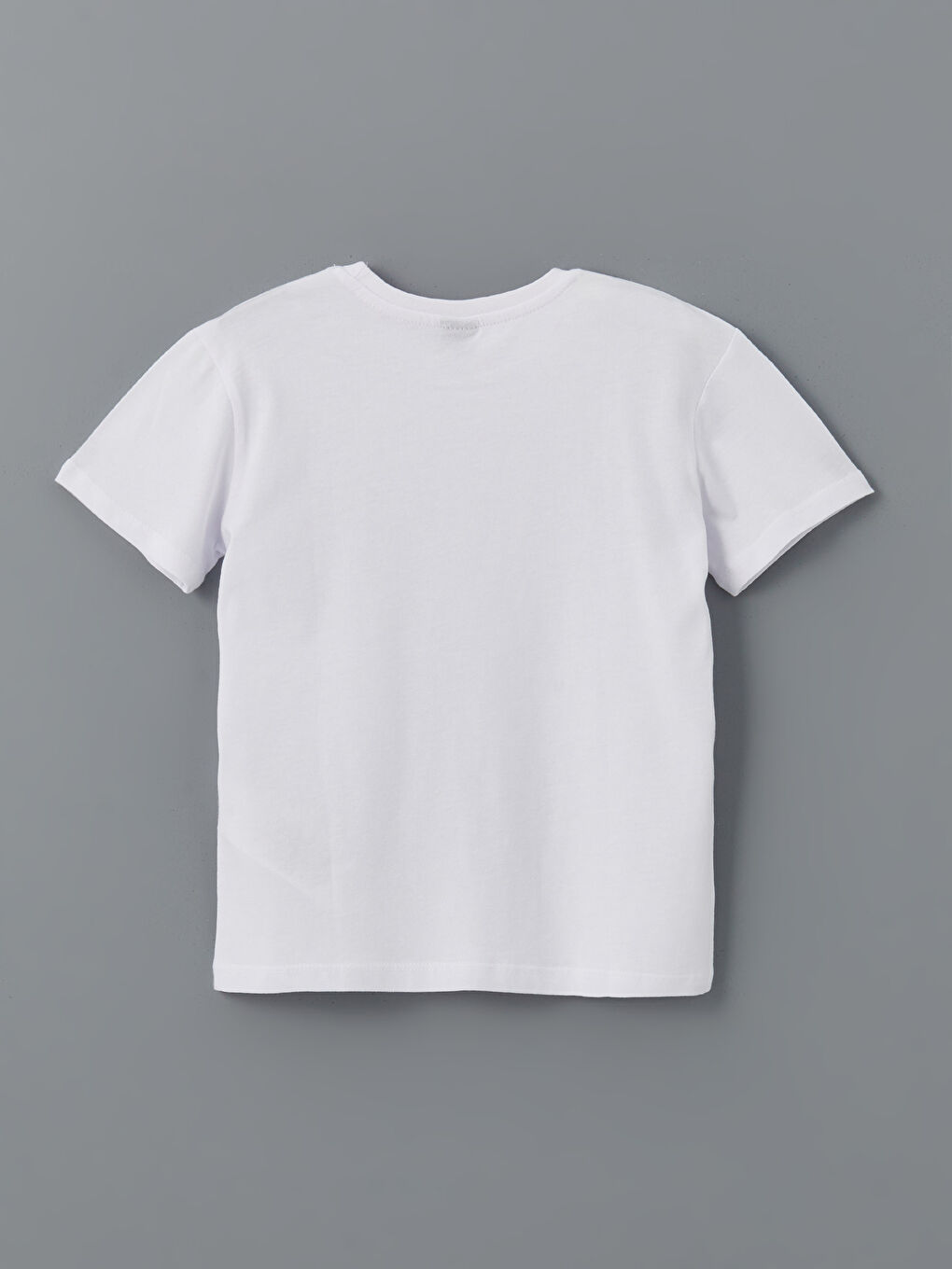 Beyaz Bisiklet Yaka Erkek Çocuk Tişört-1