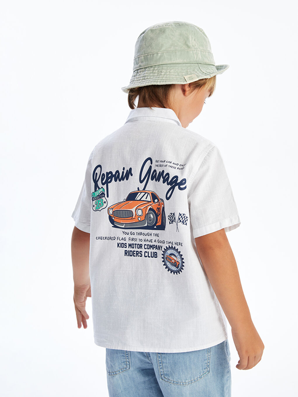 Beyaz Kısa Kollu Baskılı Erkek Çocuk Gömlek-2