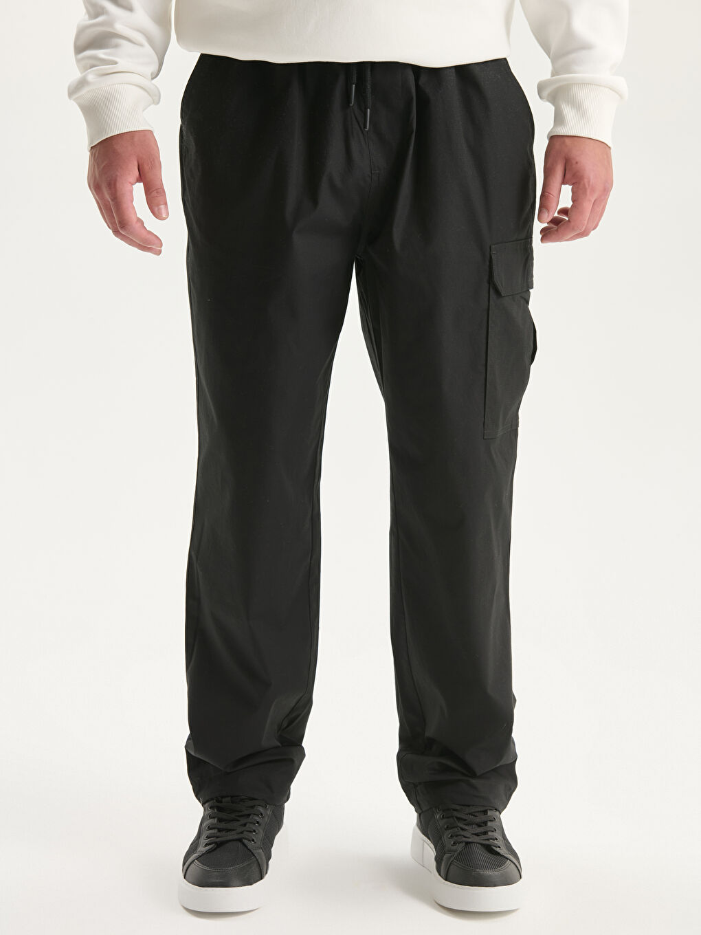 Relaxed Fit Men's Cargo Trousers-1