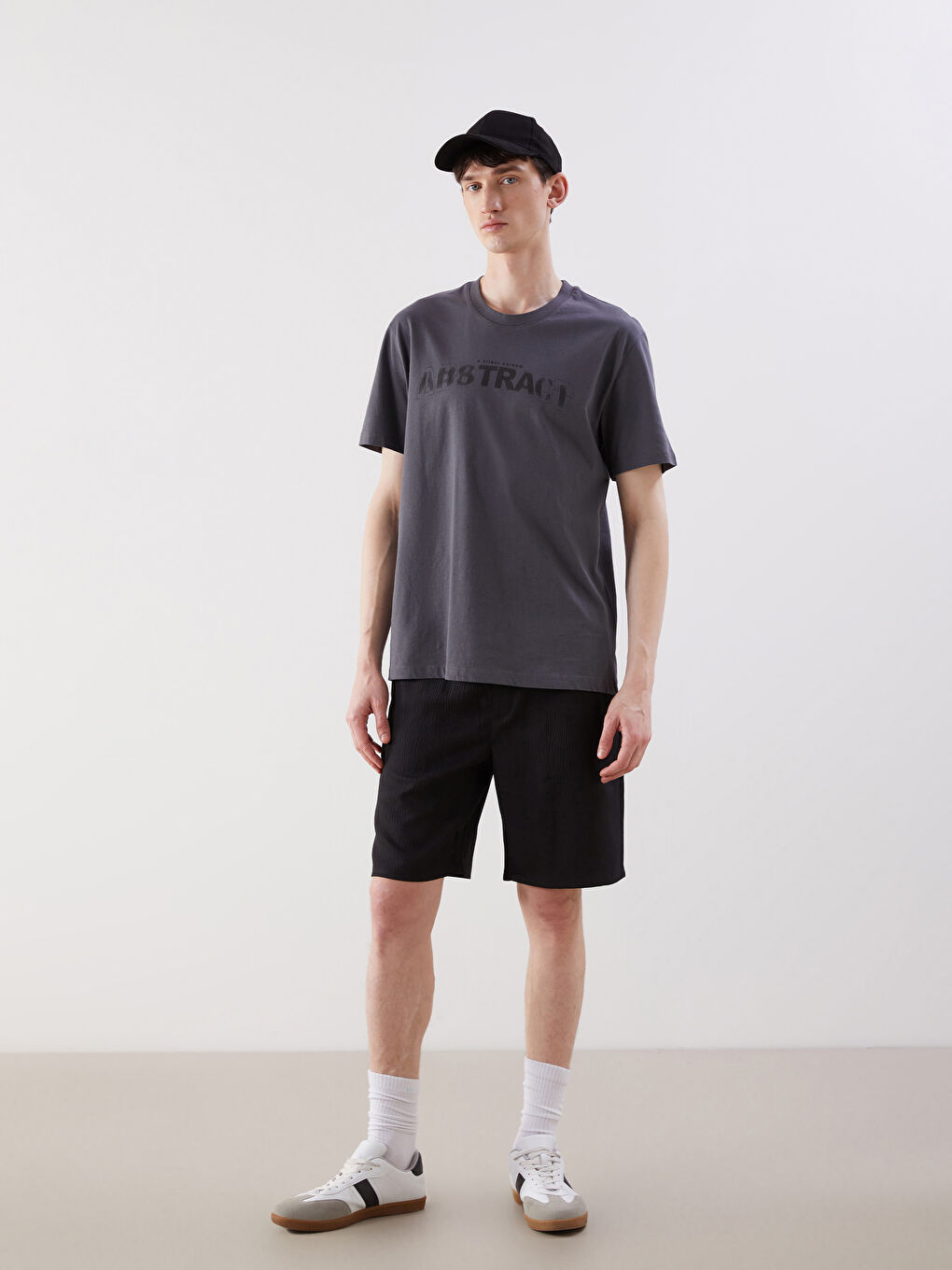 LCW ECO Crew Neck Short Sleeve Printed Combed Cotton Men's T-shirt -S5HF77Z8-YAN