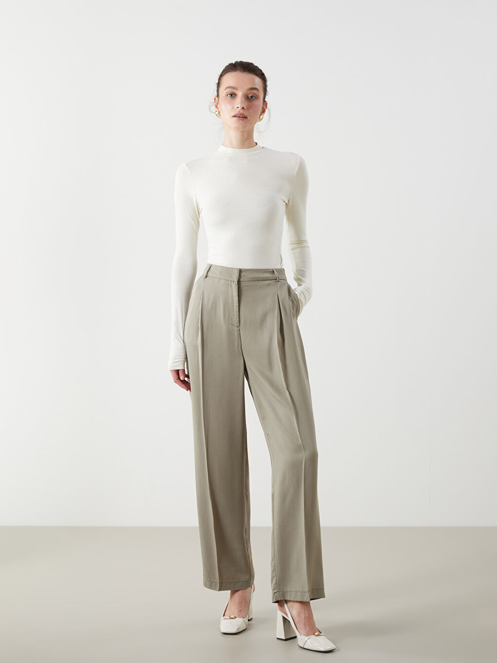 LCWAIKIKI Classic Kahverengi Loose Fit Geniş Paça  Kadın Pantolon