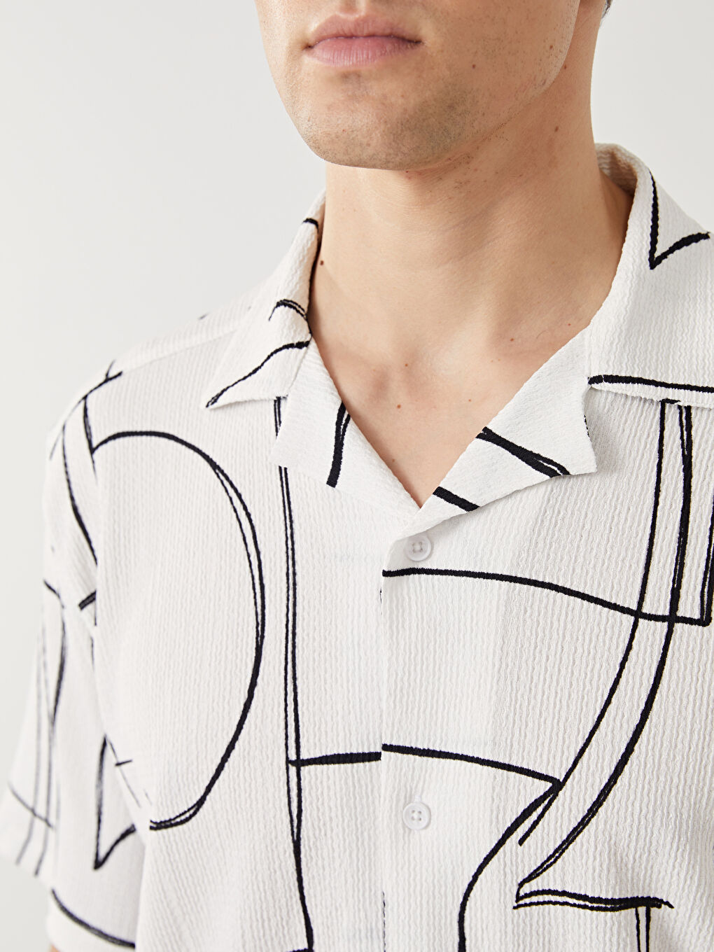 کراس فیتی ئاسایی قۆڵ کورت نەخشدار بۆ پیاوان-2