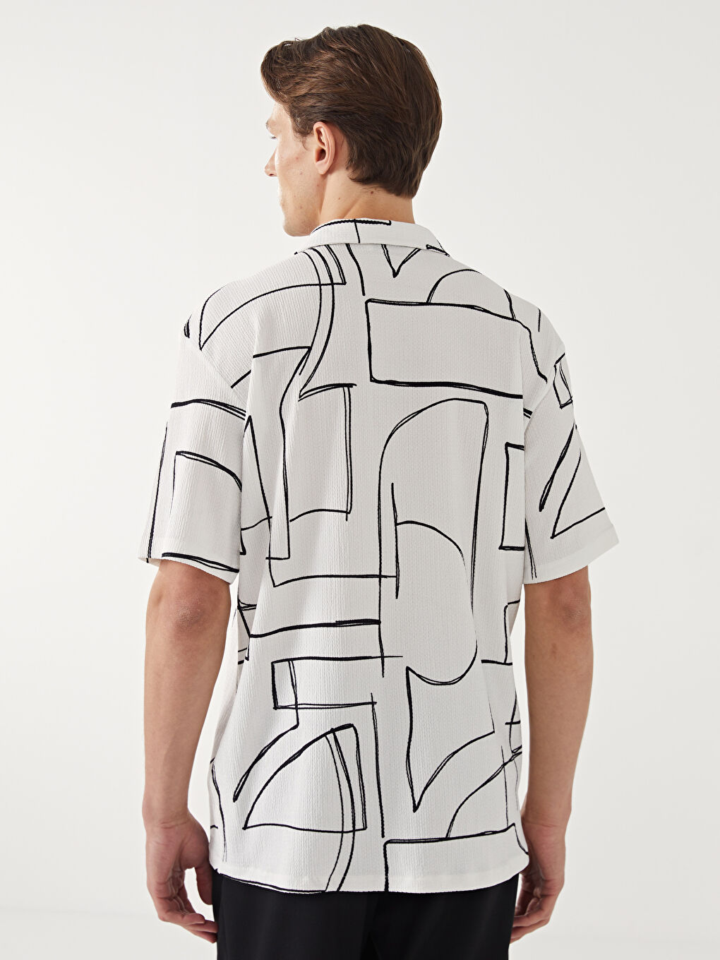 کراس فیتی ئاسایی قۆڵ کورت نەخشدار بۆ پیاوان-3