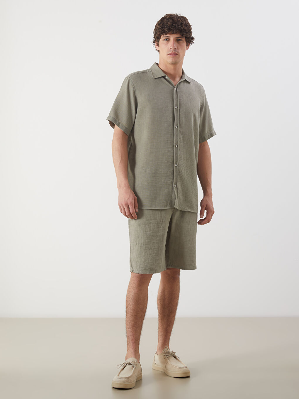 Slim Fit Short Sleeve Linen-Look Men's Shirt-1