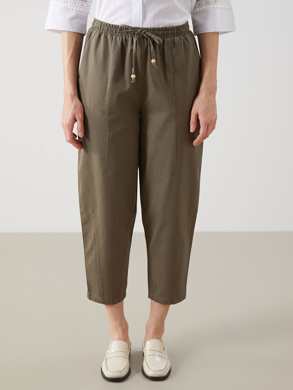 Haki Beli Lastikli Havuç Kesim Kadın Pantolon-1