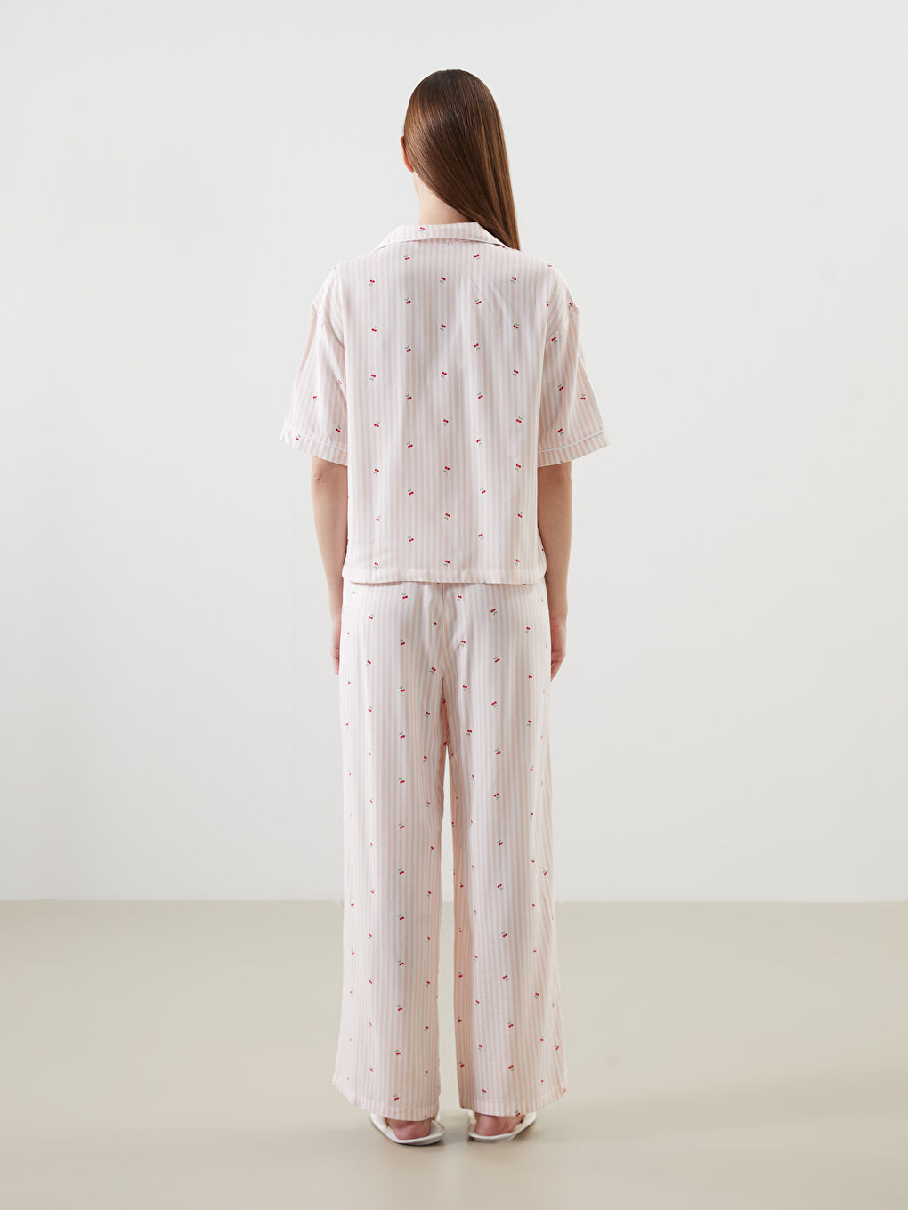 LCW DREAM Pembe Gömlek Yaka Baskılı Kadın Pijama Takımı - 3