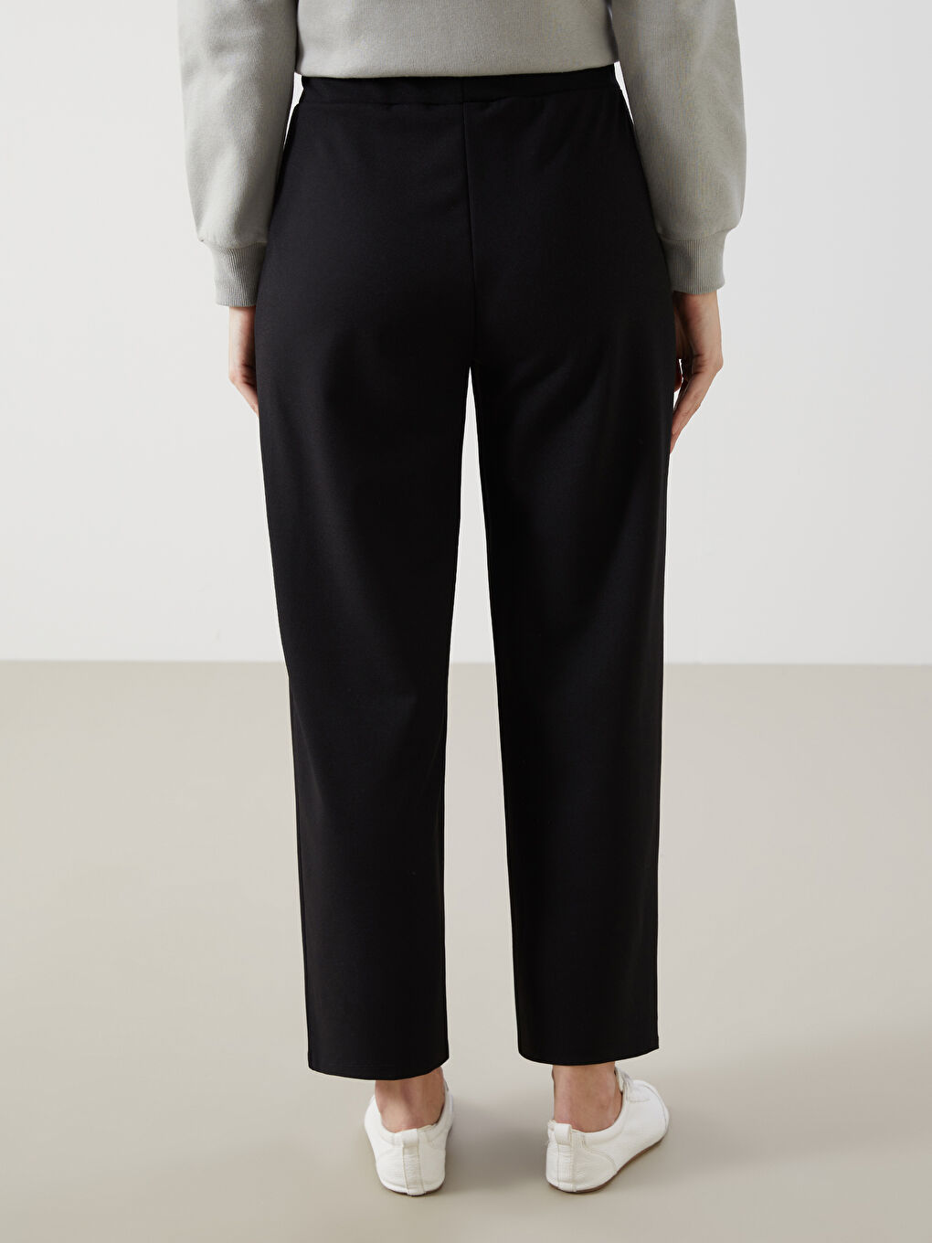 Siyah Loose Fit Geniş Paça Kadın Pantolon-3