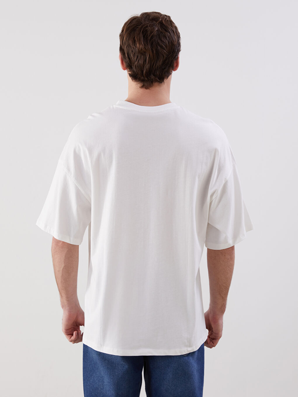 Beyaz Bisiklet Yaka Kısa Kollu Baskılı Penye Erkek Tişört-3
