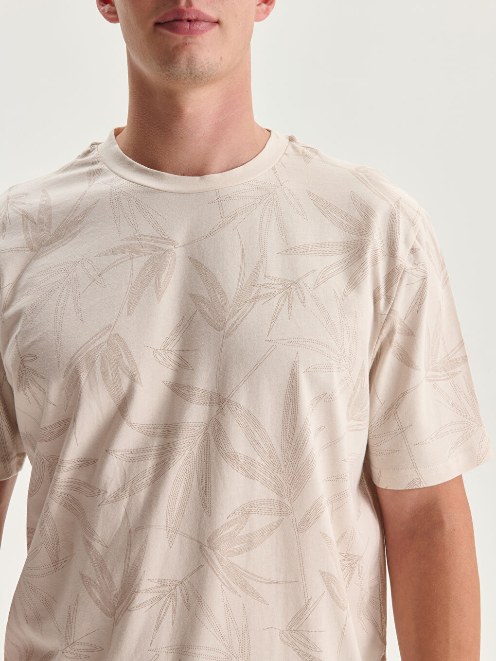 T-shirt en Jersey Imprimé à Col Rond pour Hommes-2