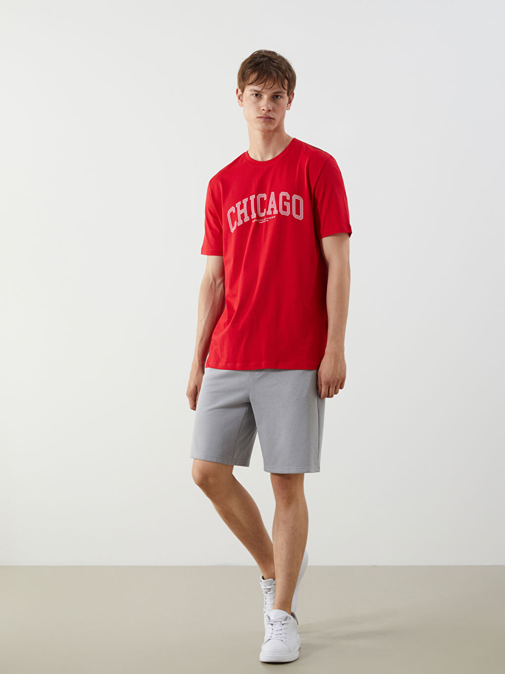 تيشيرت رجالي ياقة دائرية مطبوع جيرسي-1