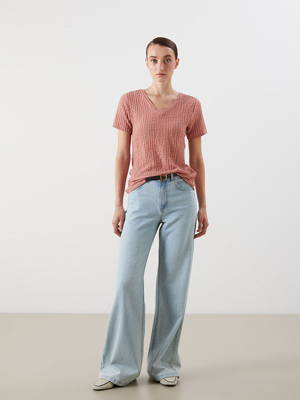 T-shirt pour Femmes Texturé à Encolure en V-1
