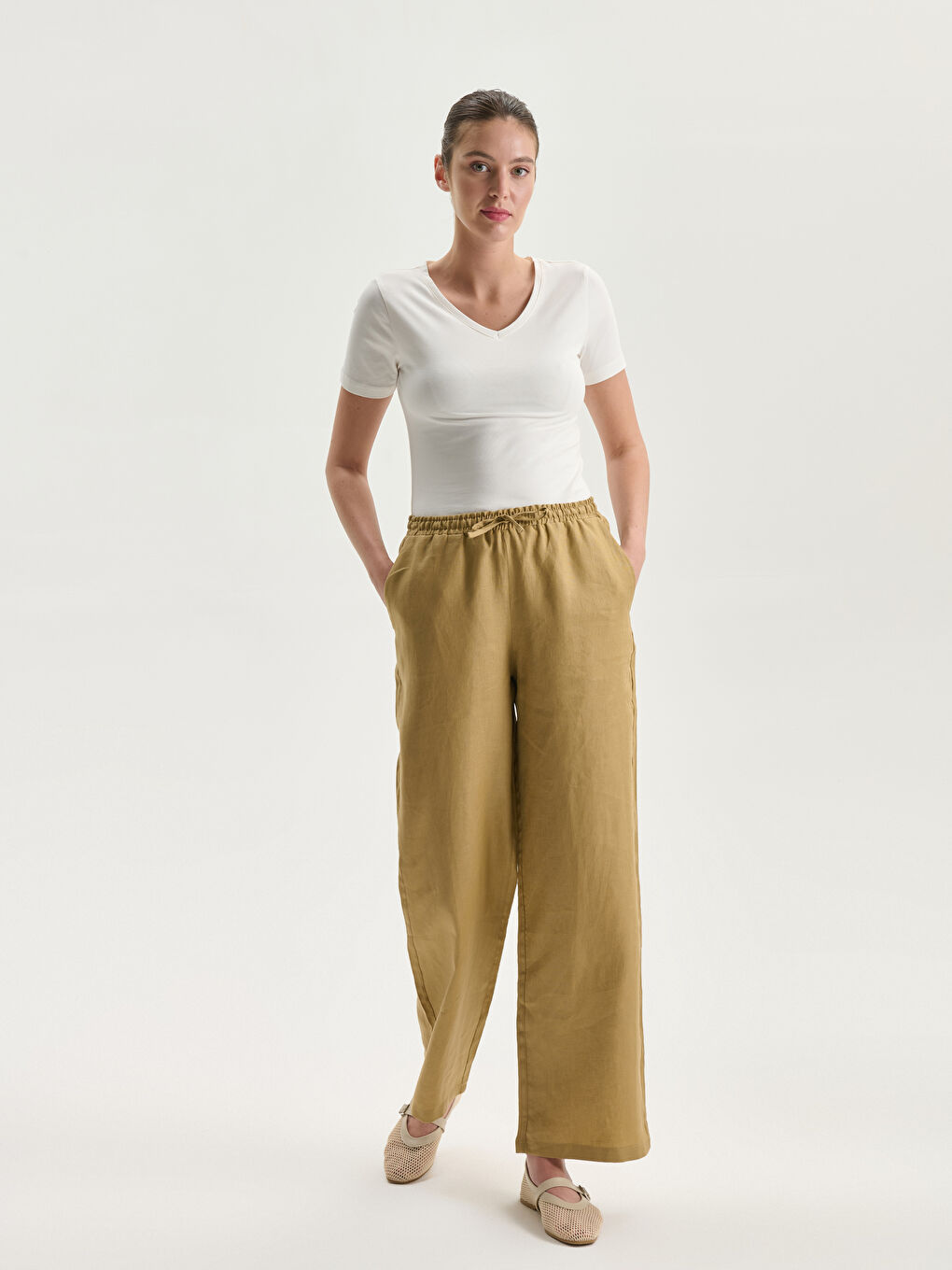 әйелдерге арналған v жағалы футболка-2